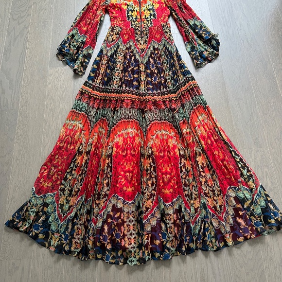 Alice + Olivia Bennet Pleated Maxi Dress Love Note Red Smocked Waist - Size 2 - Picture 7 of 10